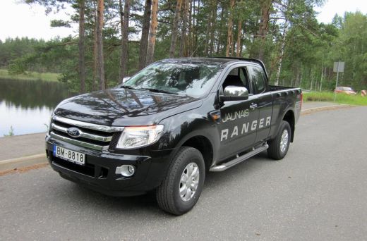 Tests: Ar „mazkravinieku” „Ford Ranger” bez kravas