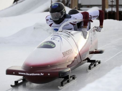 Latvieši Siguldā noslēdz bobsleja sezonu