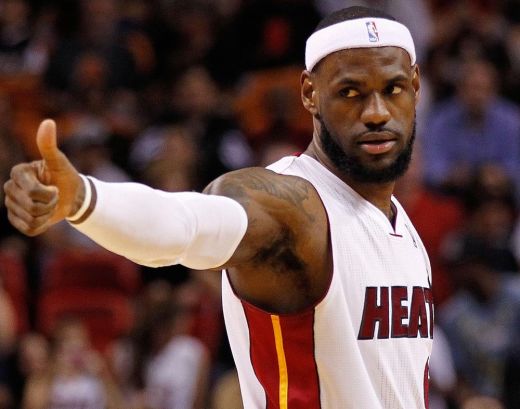 Heat uzvar Pacers, Lebronam triple-double