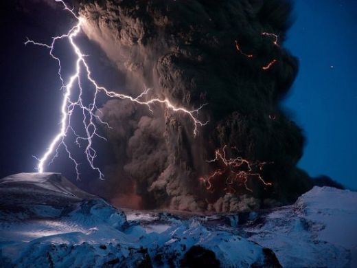 Apbrīnojami FOTO: Mātes dabas fenomens pārspēj jebkuru fotošopa mākslasdarbu