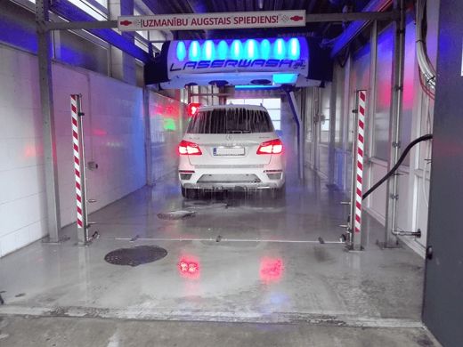 Darbu uzsākusi Baltijā pirmā bezkontakta automazgātava “Laserwash 360 Plus”