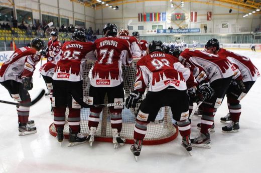 Latvijas U-20 hokeja izlasi vadīs Tambijevs